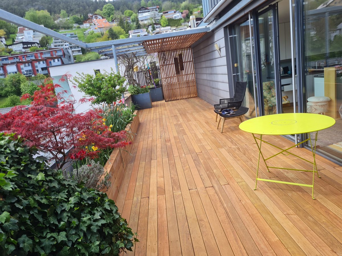 Fertige IPE Holzterrasse